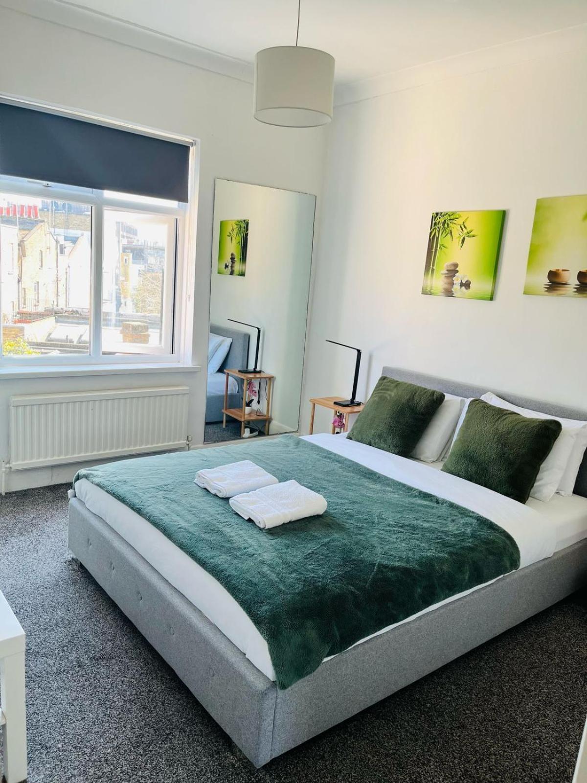 Prime Location Apartamento In Camden Town 런던 외부 사진